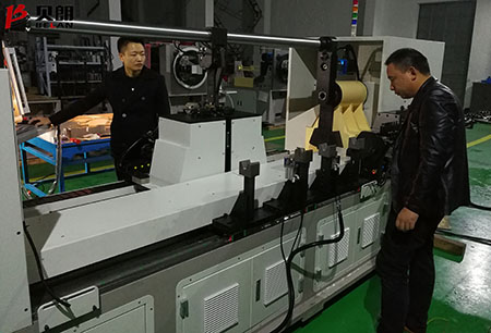 雙頭線(xiàn)材折彎機